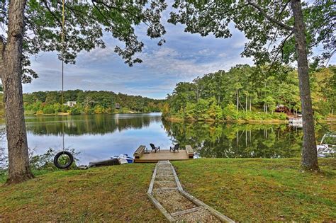 Innsbrook resort missouri - Welcome to Serenity Shores! Perched on the shore of Lake Charrette, this premier lake home is ready for the whole family to spread out and enjoy the peaceful woodland vibes of Innsbrook …